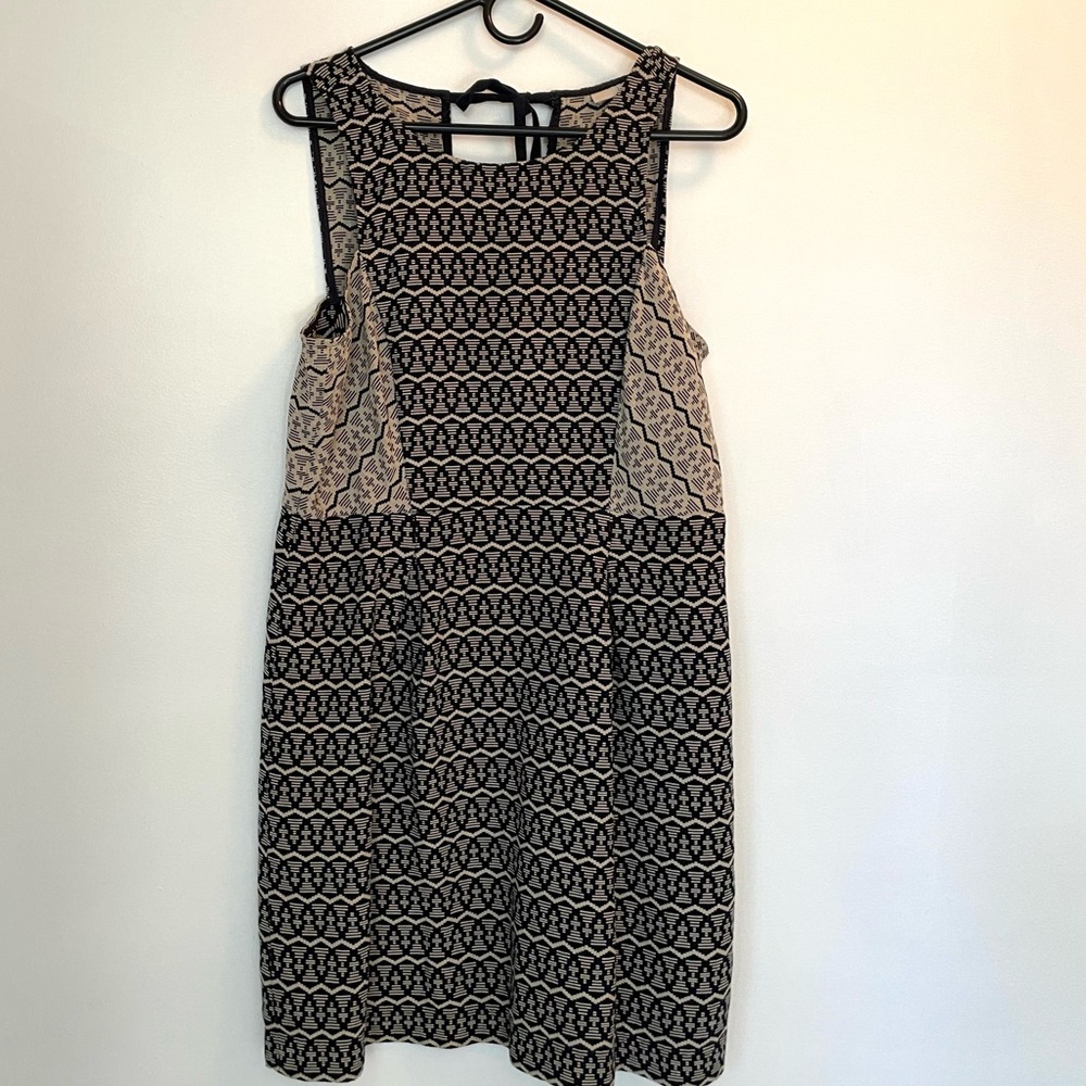 Loft navy cream tie neck dress